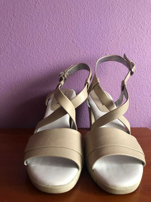 Sandalias conforto para o pé