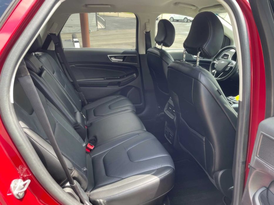 Ford Edge Titanium      2015