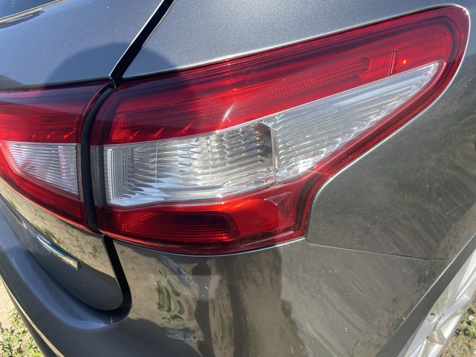 Qashqai j11 j10 xtrail задні фанарі