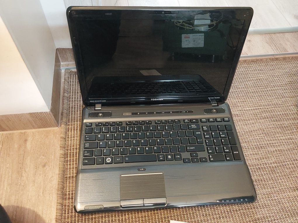 laptop TOSHIBA P755-10K/ i5/ ram 8 GB DDR3/ WIN 10+ zasilacz