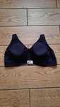 Czarny sportowy biustonosz BPC collection r. 85 D