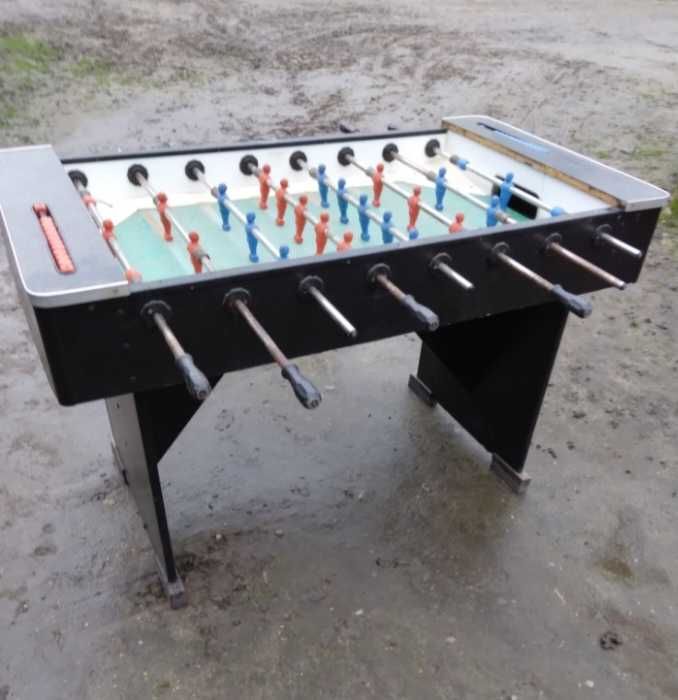 Stół do piłkarzyków
