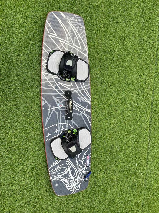 Prancha kitesurf 127 cm x 38 cm Crazyfly