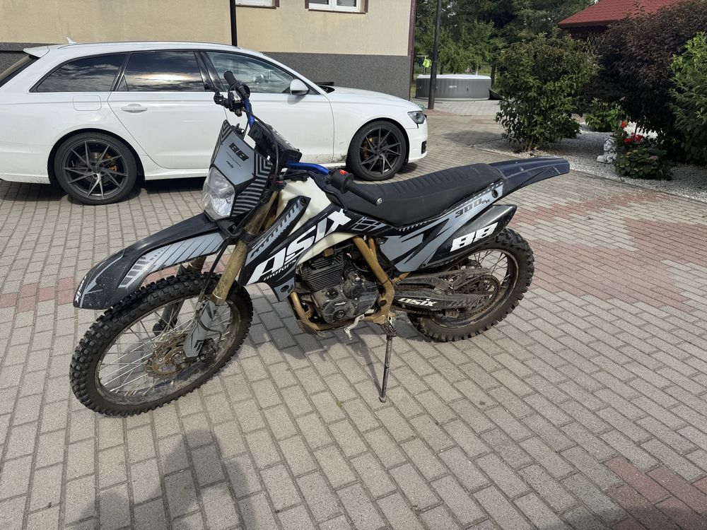 Sprzedam Crossa Asix 300