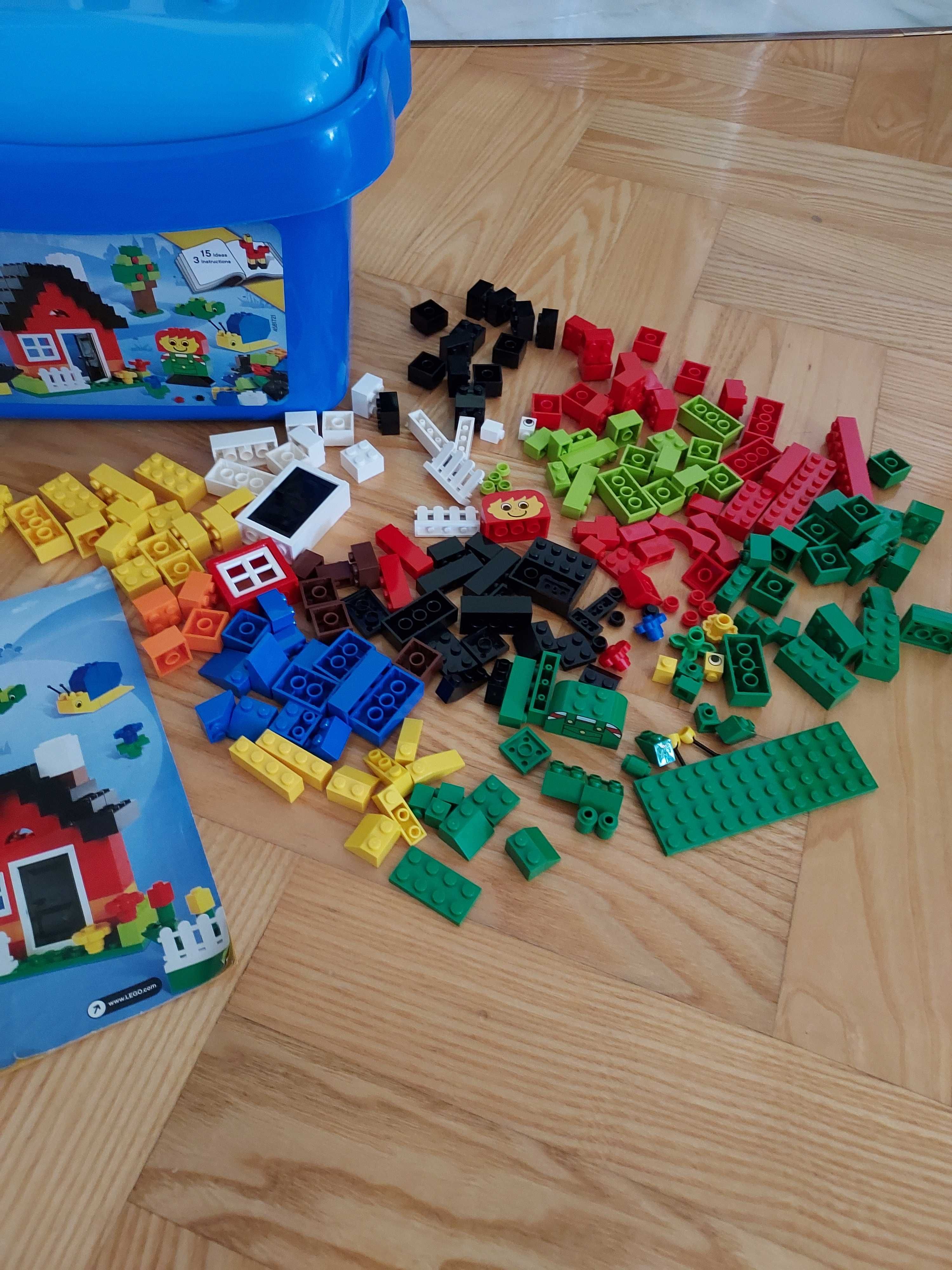 Zestaw lego w pudełku