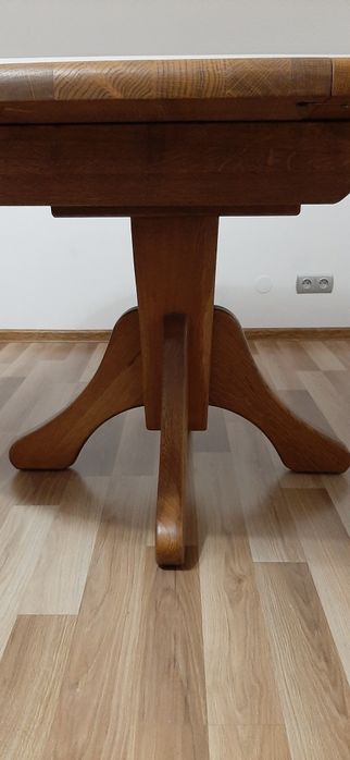 Stół dębowy owalny, rozkładany