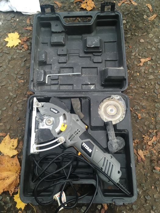 Циркулярна міні пила з лазером