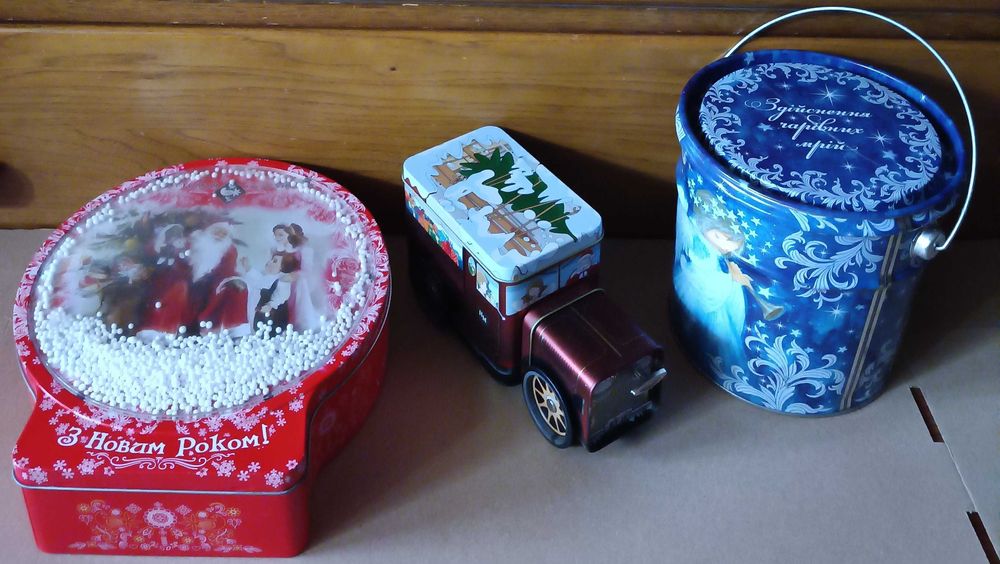 Коробка жестяная