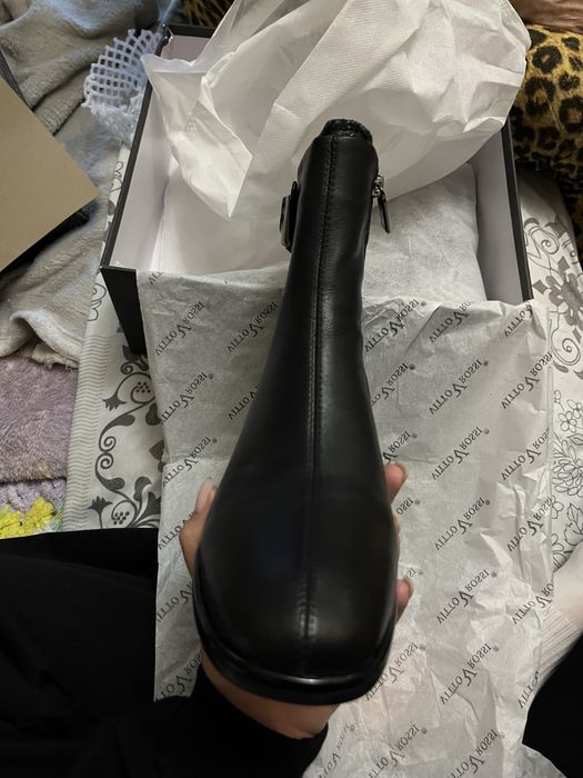 Продам нові ботильйони Vitto Rossi