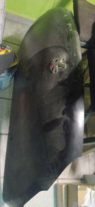 Capot peugeot 208