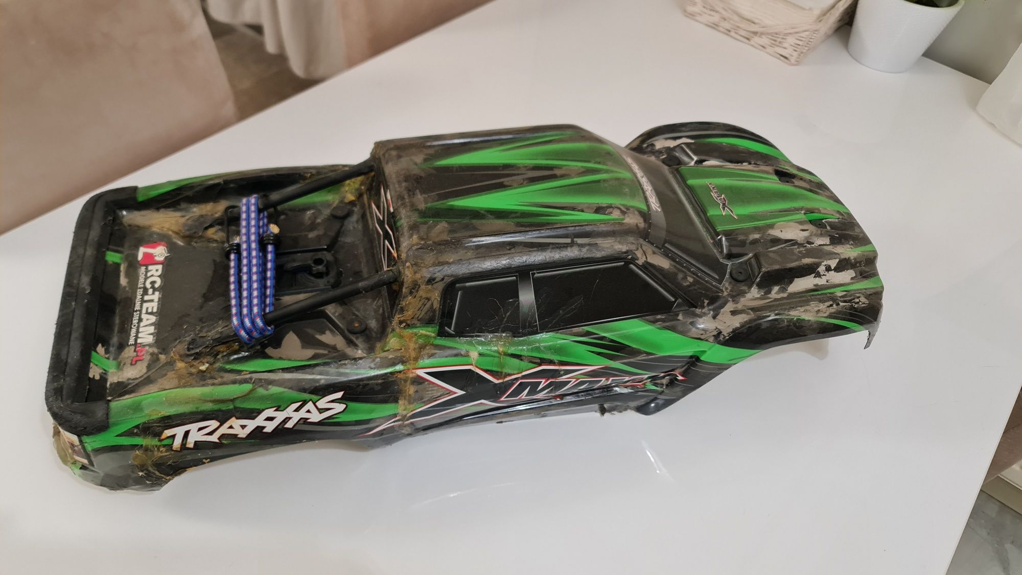 Karoseria Traxxas X-maxx Mocno używana