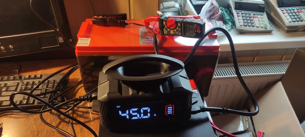 Зарядний пристрій С45А 6В/10А,12В/33А,24В/8А