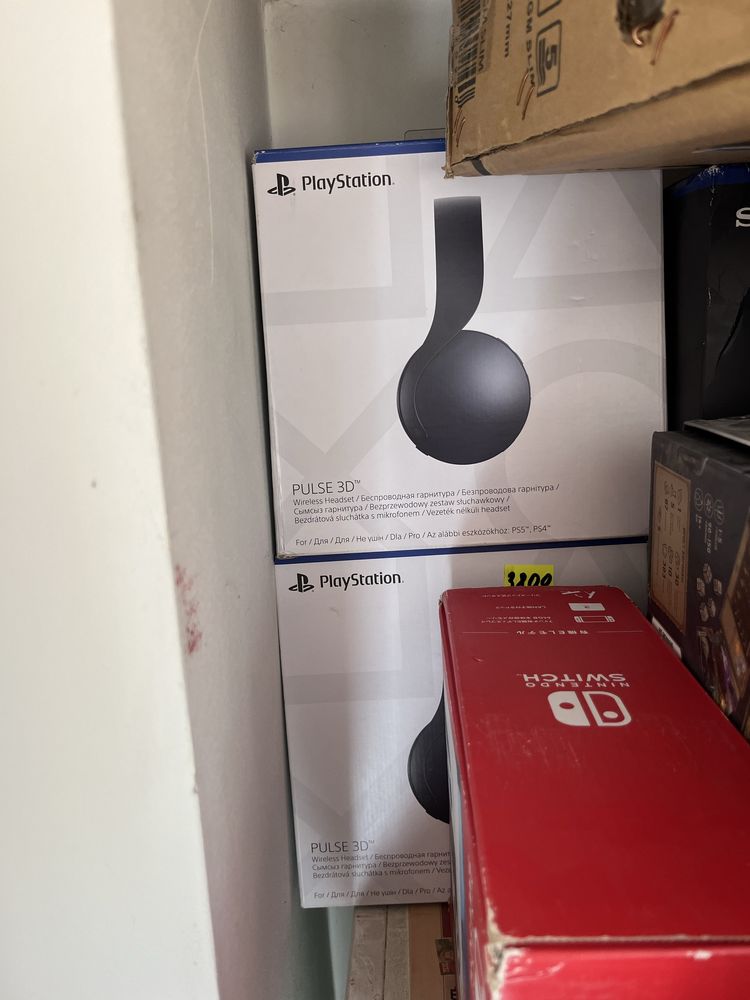 Ігрова консоль PS4 Pro б/у