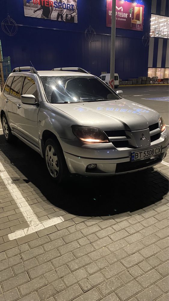 Аутлендер 2004. Mitsubishi Outlanber