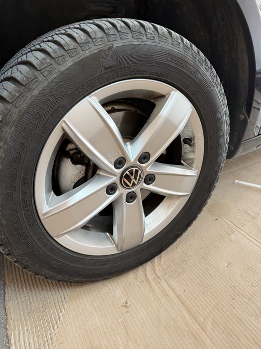 Kola 16” 5x112  opony goodyear vector 215/55/16