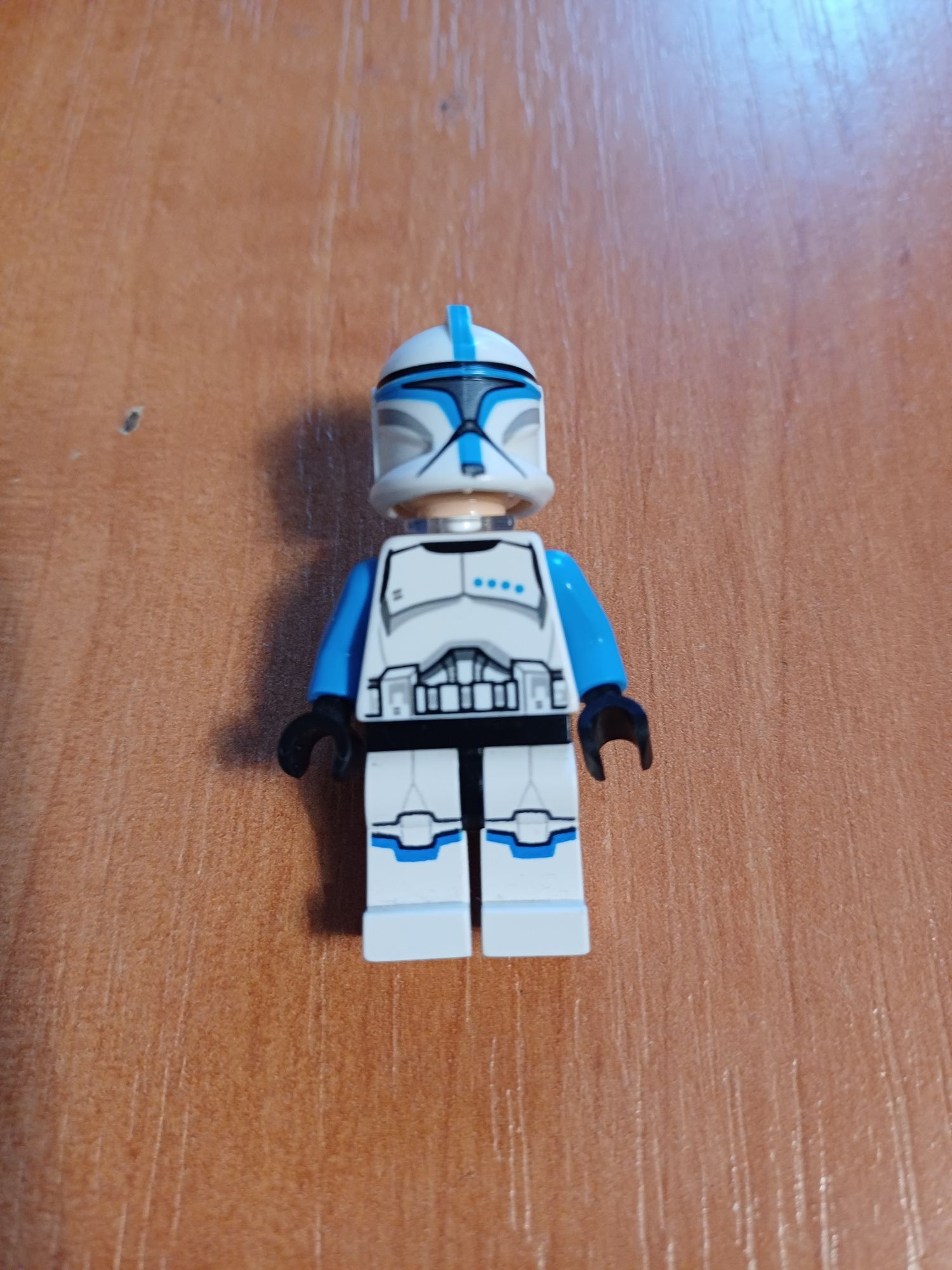 Lego star wars clone trooper lieutenant