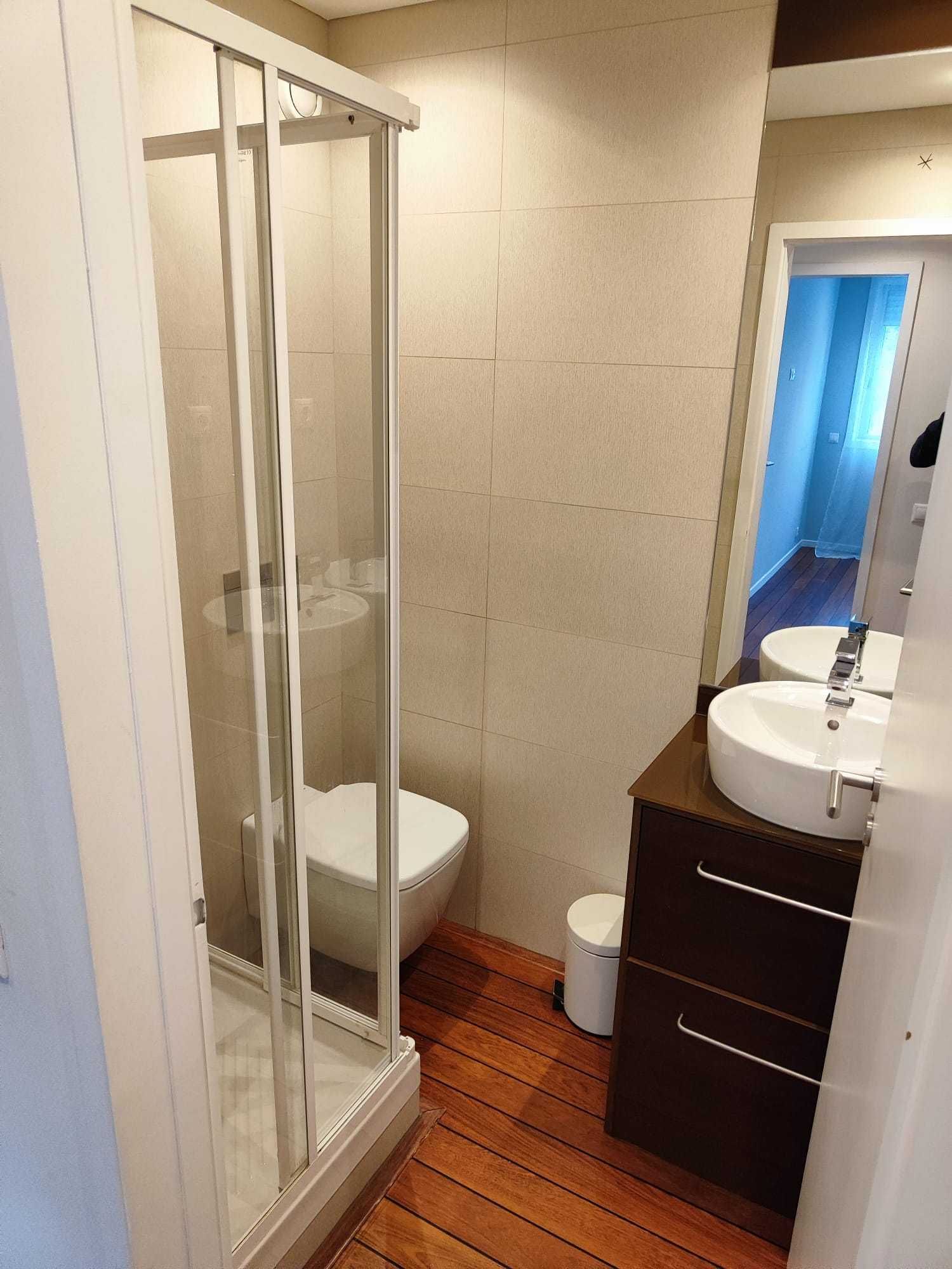 Arrenda-se apartamento T3 - Rua Manuel Bandeira - junto Av. Boavista