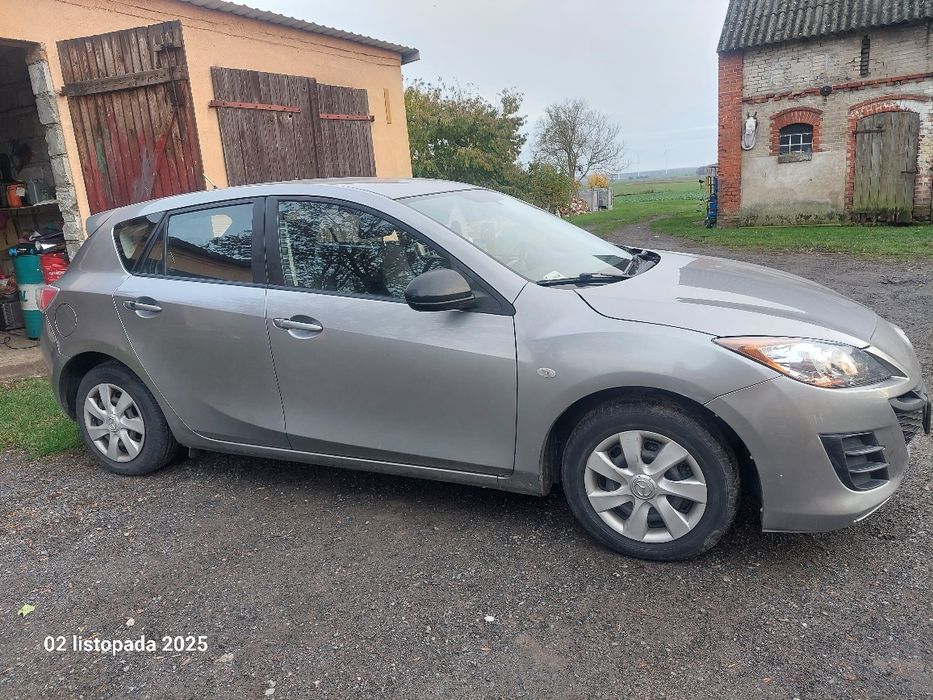 Mazda 3 rok 2009