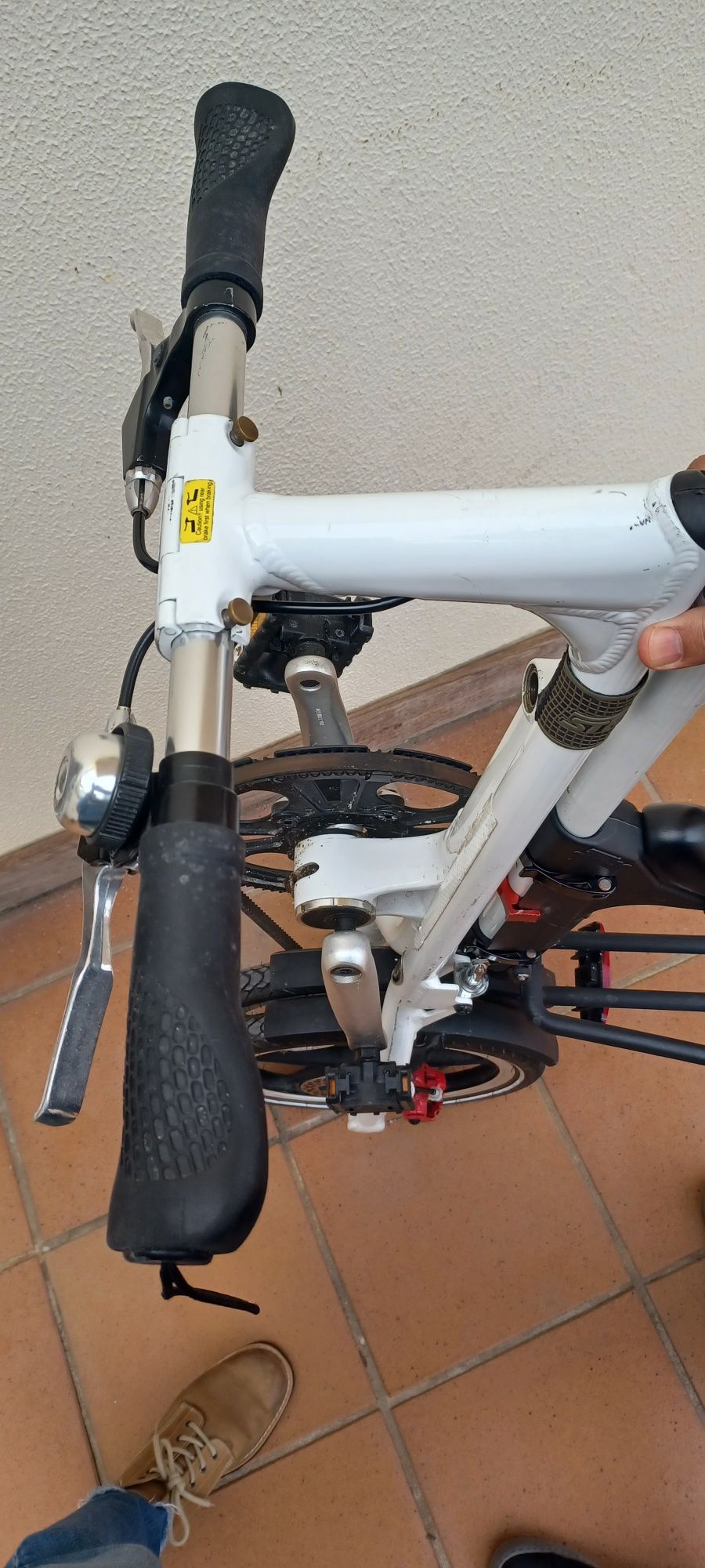 Strida Lt branca , bicicleta dobrável