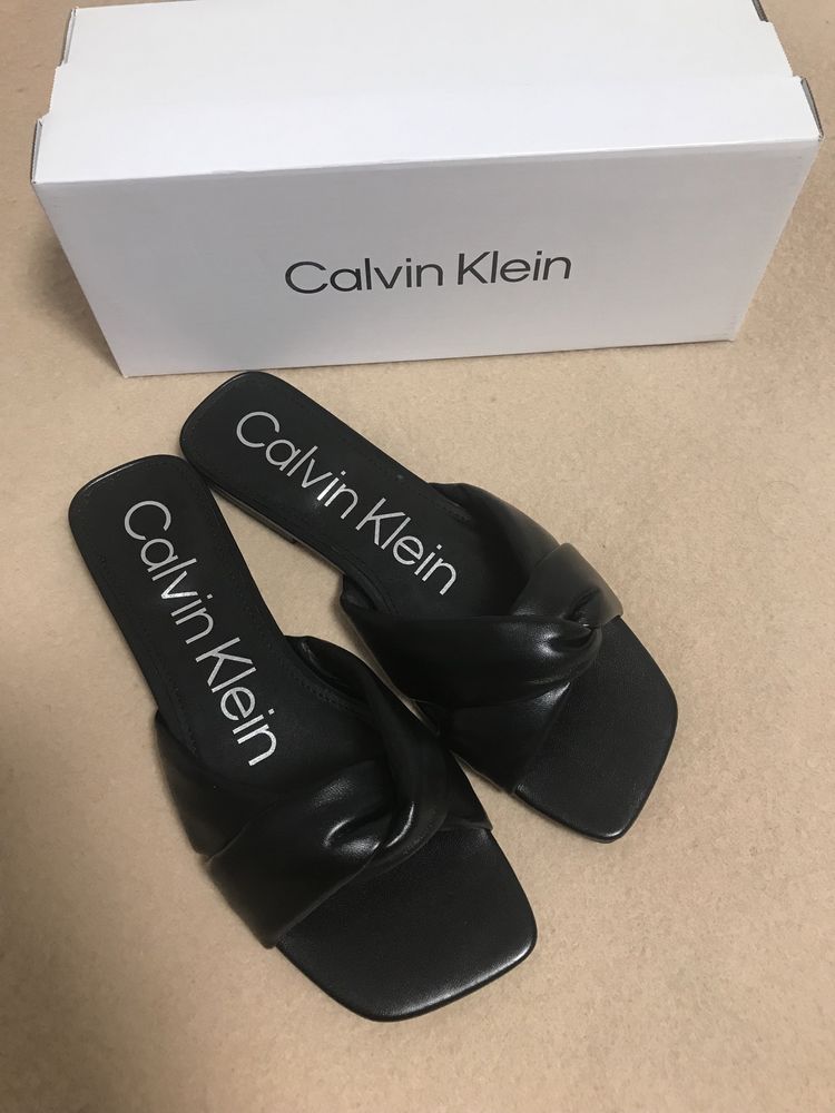 Продам жіночі шльопанці Calvin Klein