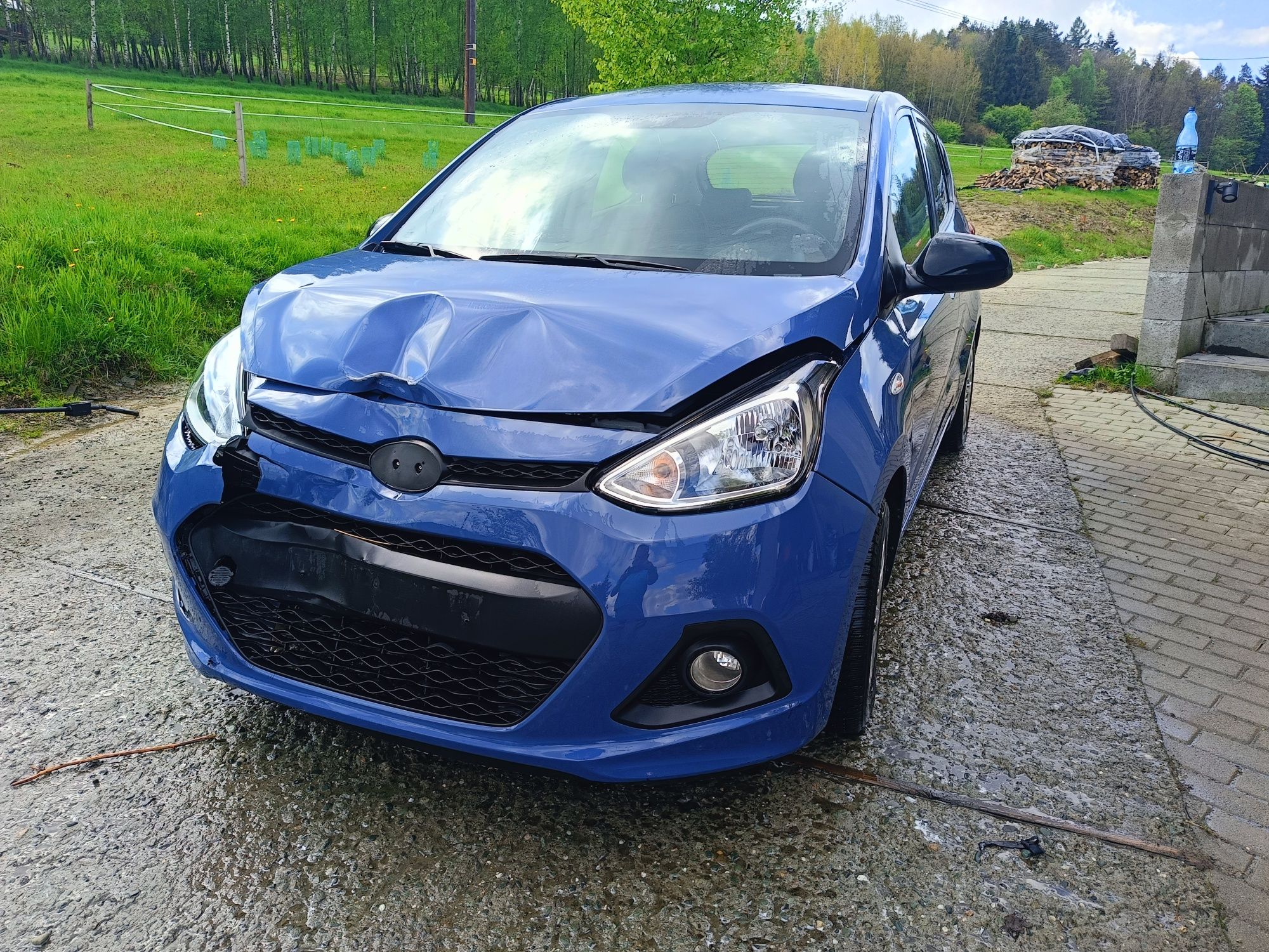 Hyundai i10 rok 2016 , silnik 1.0.