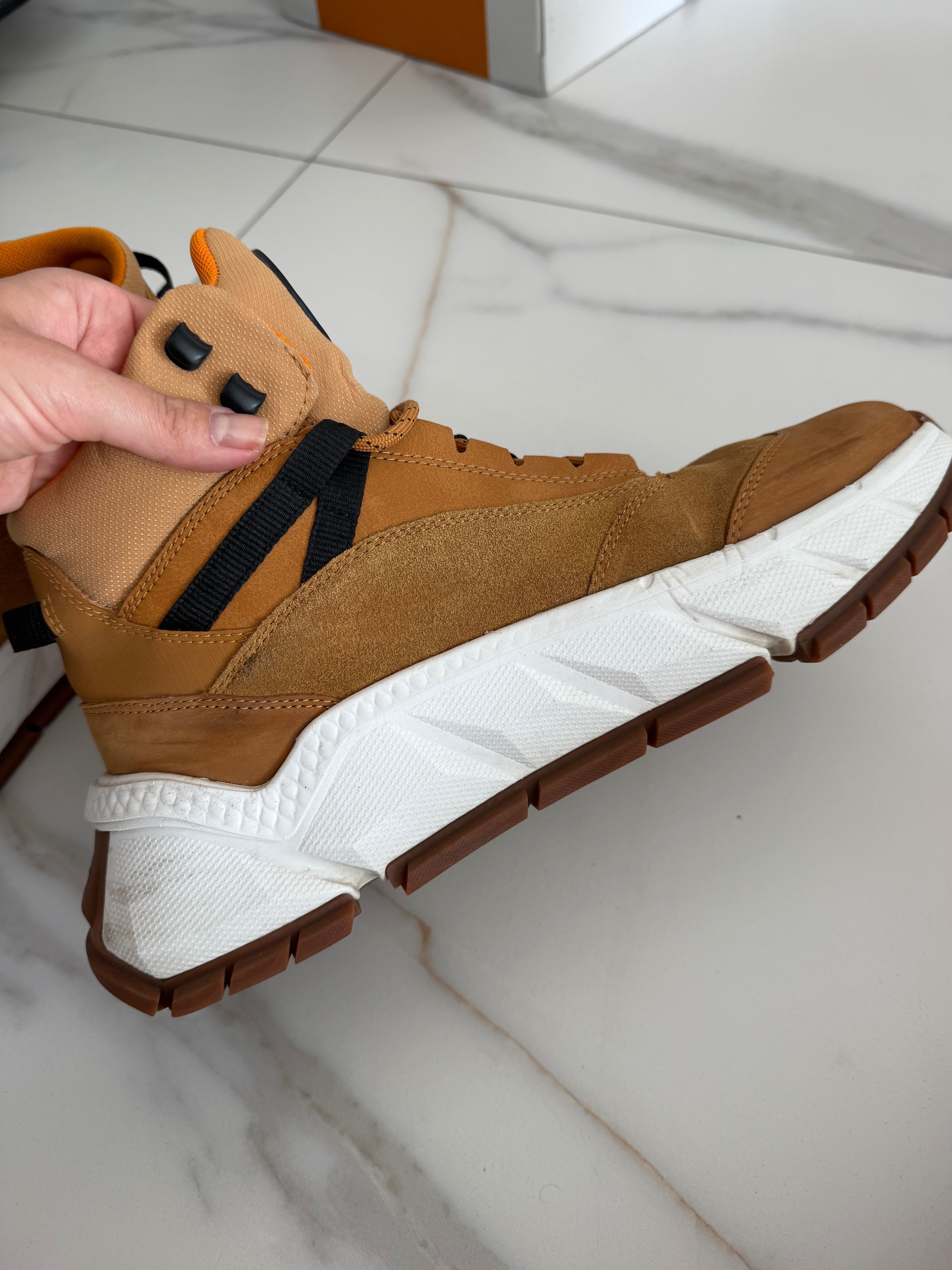 Buty Timberland TBL Turbo Mid Hiker Wheat Nubuck – r. 44 (EU)
