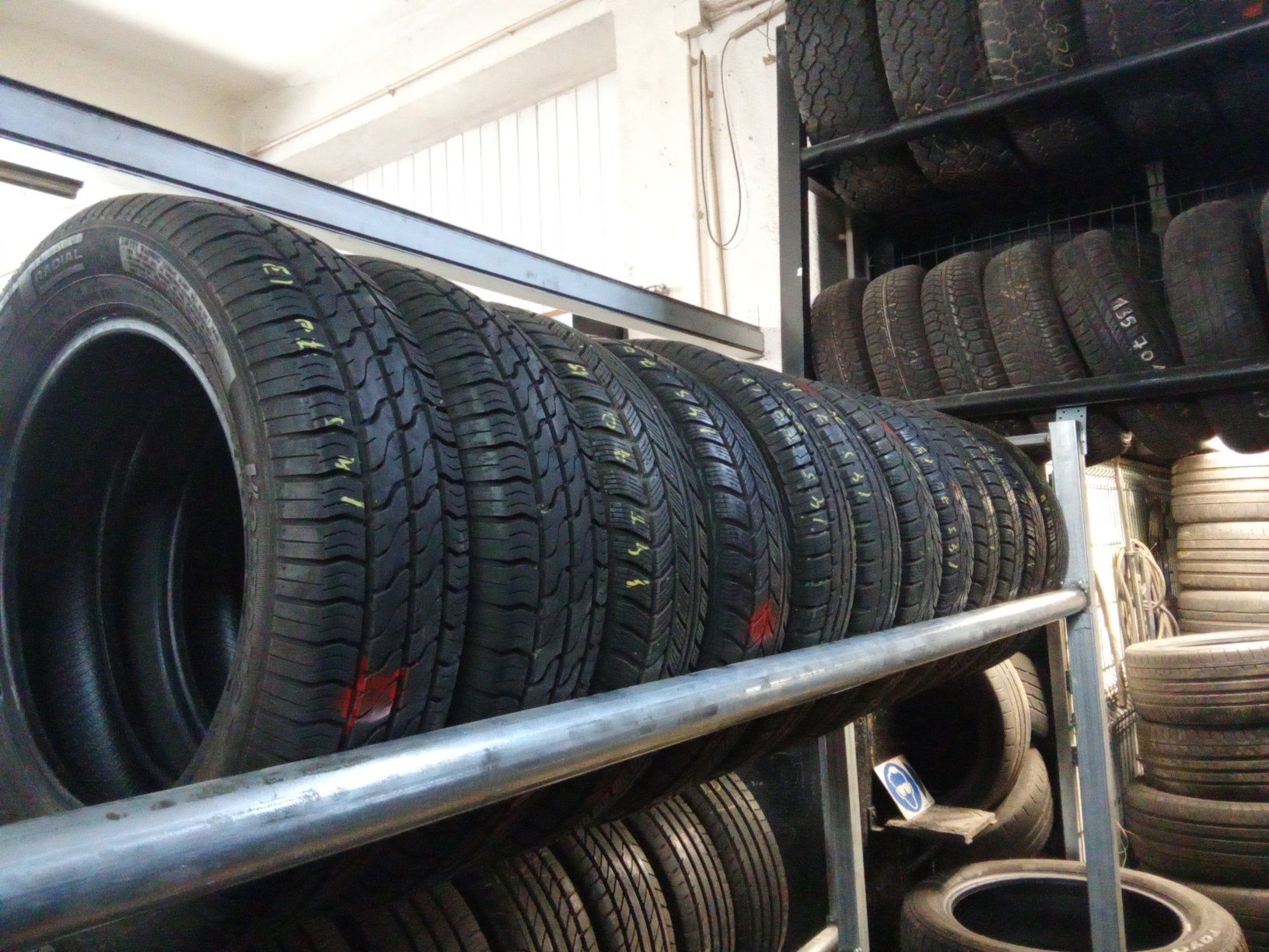 Pneus 145/70/13 GTRadial e várias marcas