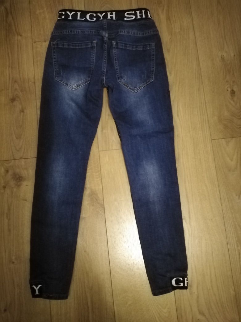Jeansy spodnie rozmiar 152