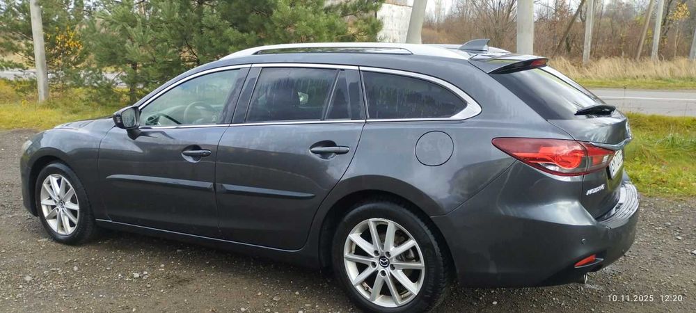 Продам сімейне авто