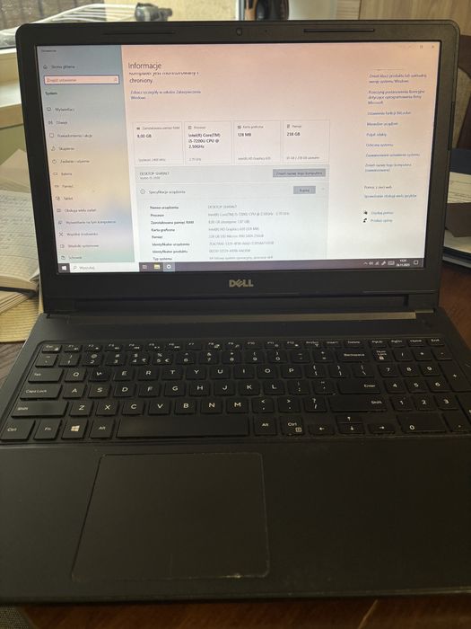 Laptop Dell Inc z Windows 10