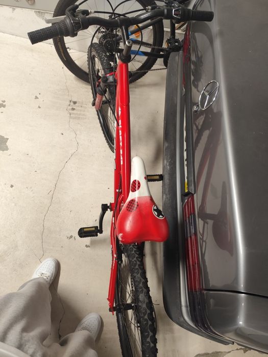 Bicicleta roda 24 vermelha