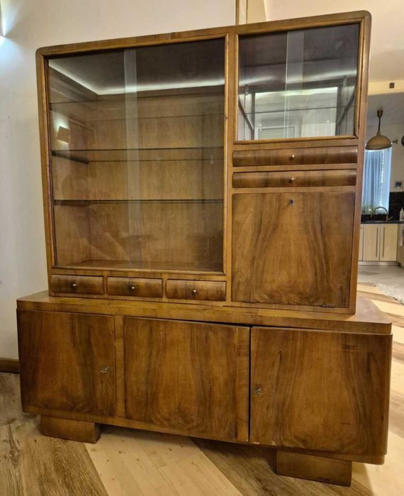 serwantka z lat 50-tych