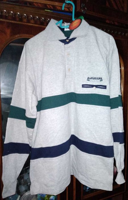 Продается мужская рубашка светло-серого цвета (2-х нитка)