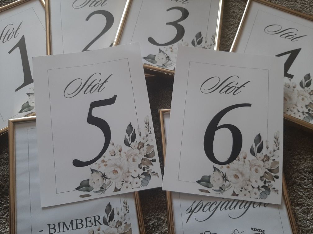 Ramki z numerkami stołów złote 6 sztuk ślub białe kwiaty