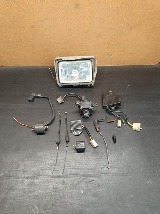 Lampa cewka regulator silniczek linki Czesci Yamaha DT 125 lc2 34X