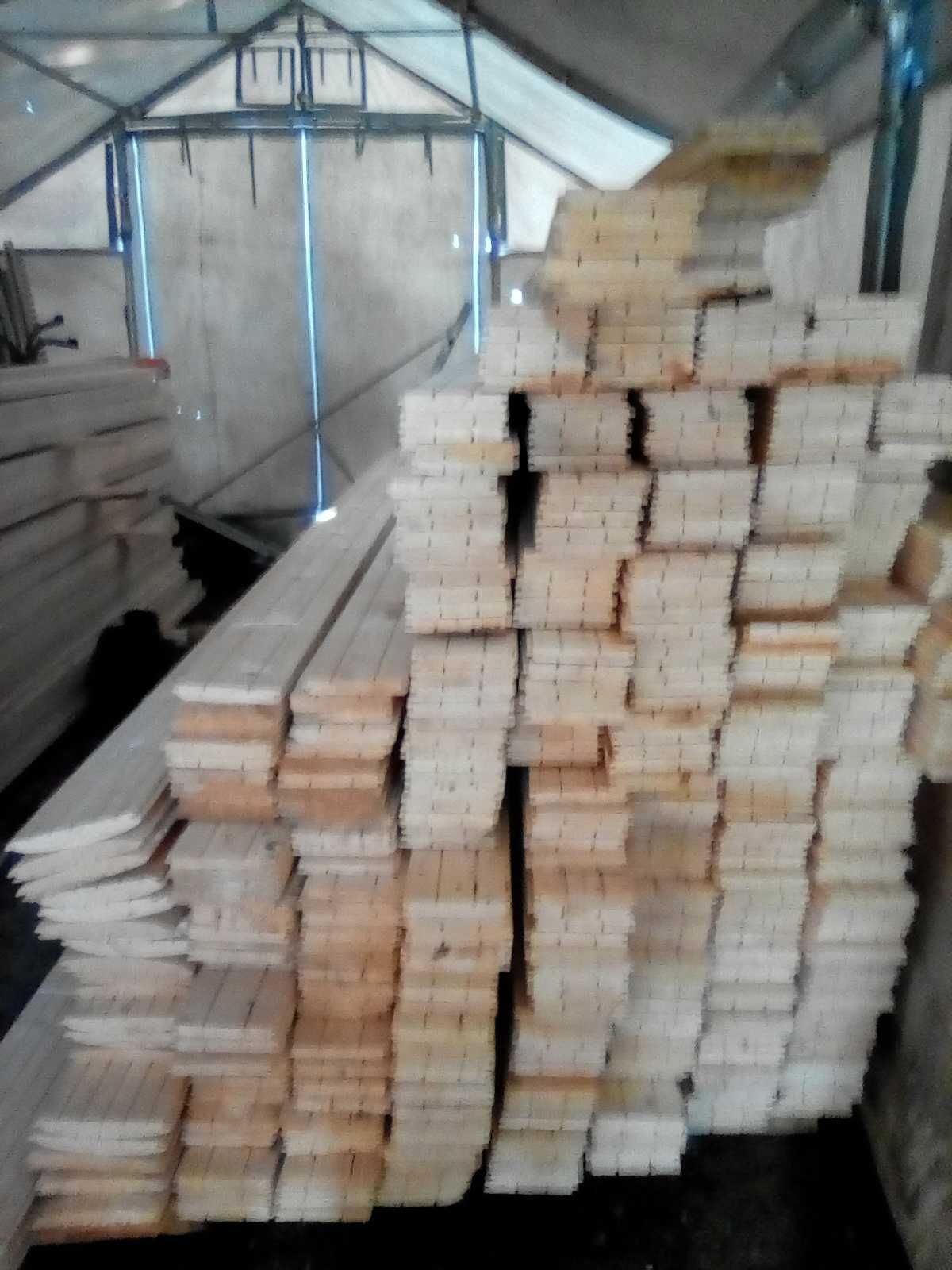 Deska szalówka deska tarasowa boazeria dom drewniany montaż
