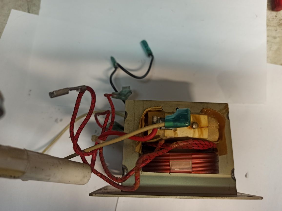 Transformator z mikrofalowki sprawnej działającej Jens 750w 1000w