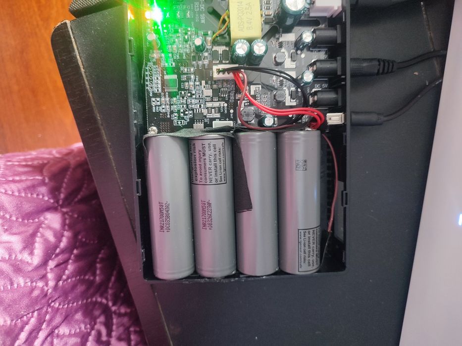 Міні UPS DC1018P, безперебійник Перепаковка на новые акб