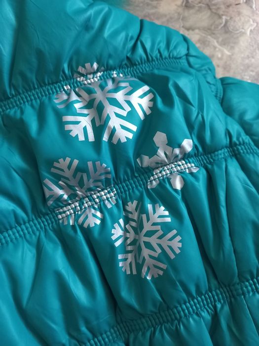 Куртка зимова у відмінному стані