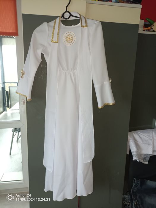 Alba do komunii dla dziewczynki plus dodatki