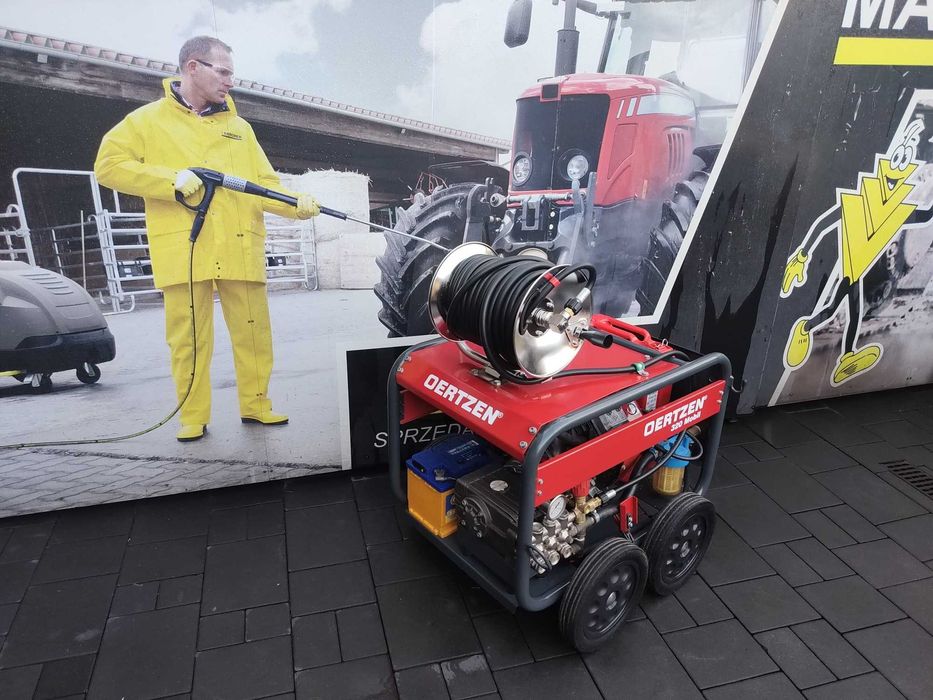 Myjka spalinowa Oertzen 320M V2B&S 18KM 300 Bar Falch,Karcher,Dynajet