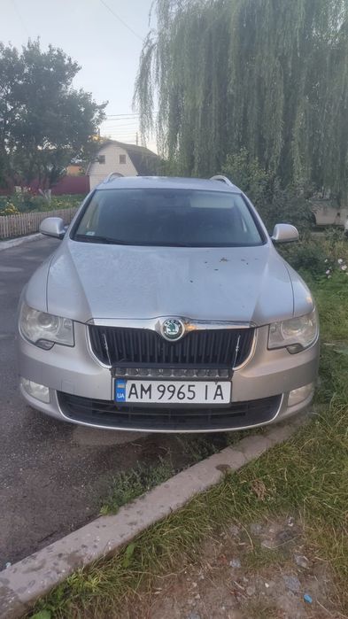 Skoda Superb 2.0 diesel, автомат