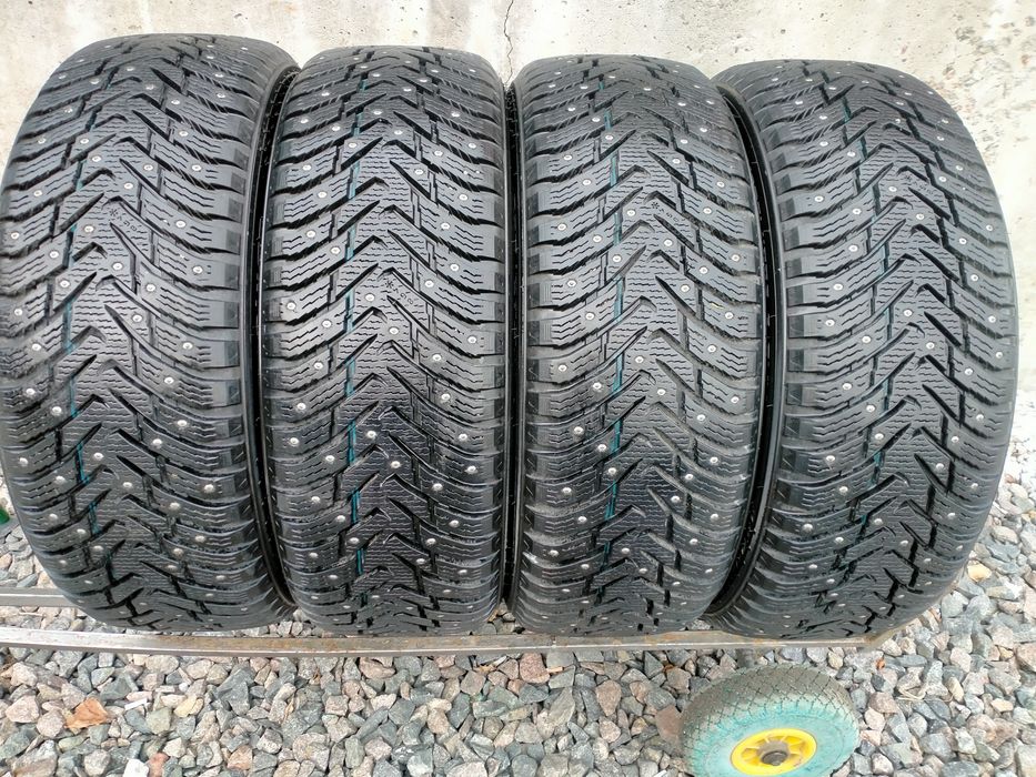 235/55 R19 nokian HAKKAPELITTA 8.