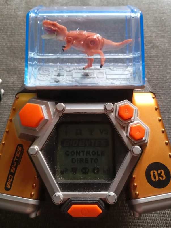 Bio Bytes T-Rex Dinosaur eletrônico portátil