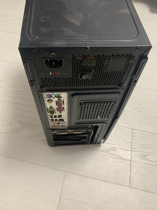Продам компьютер в рабочем состроянии