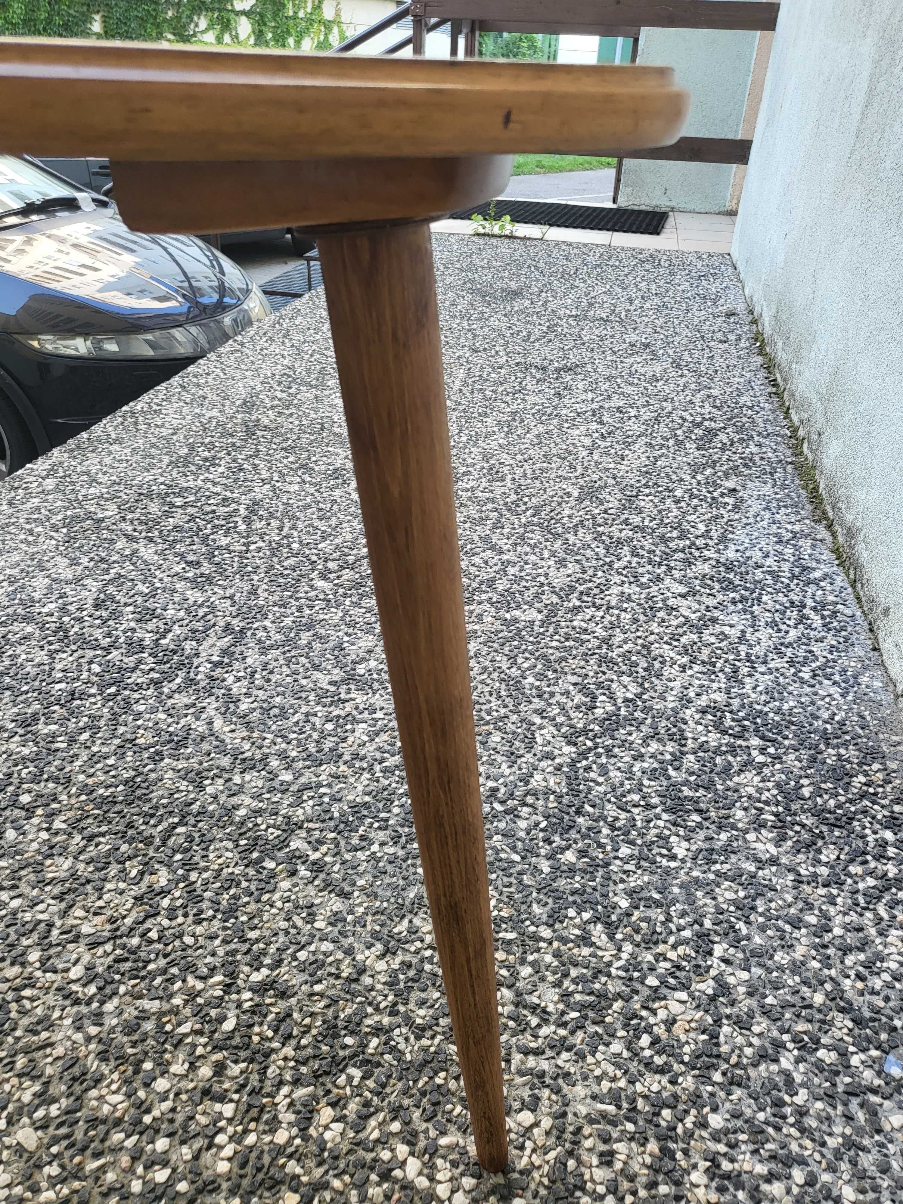 Stolik kawowy vintage,duża łezka,patyczak PRL lata 60
