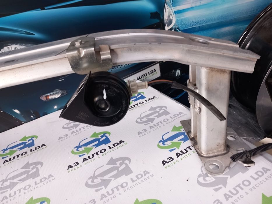 Reforço do para choques da frente Renault Clio 4