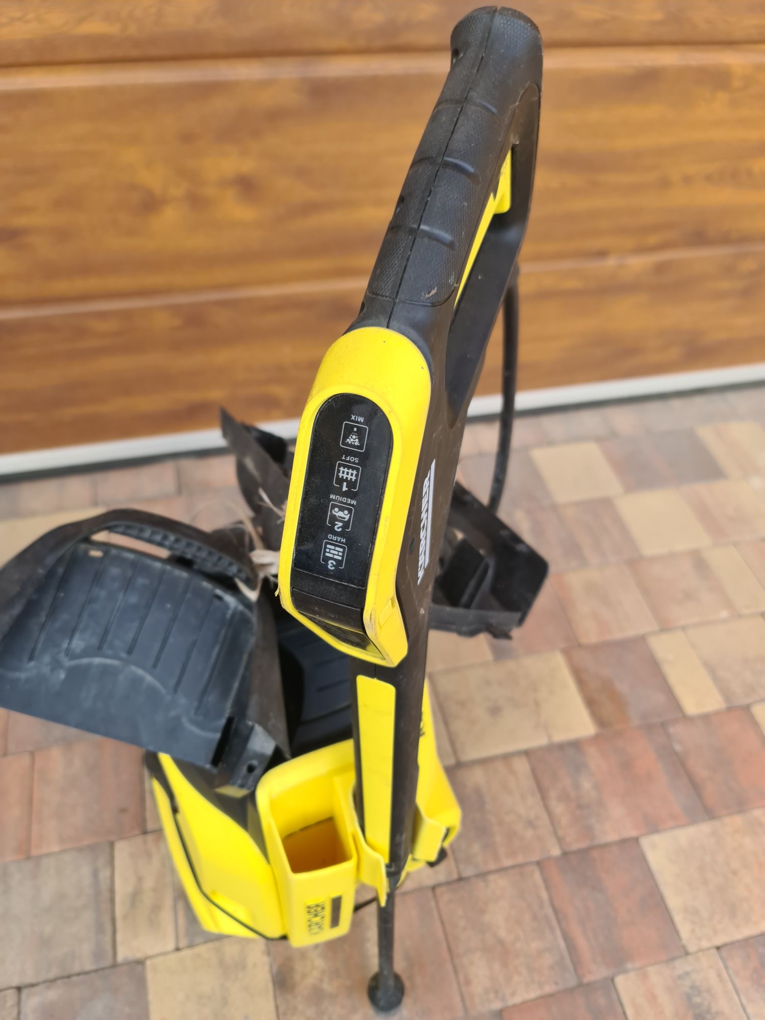 Obudowa myjki ciśnieniowej Karcher K4 full control z wężem i lancą