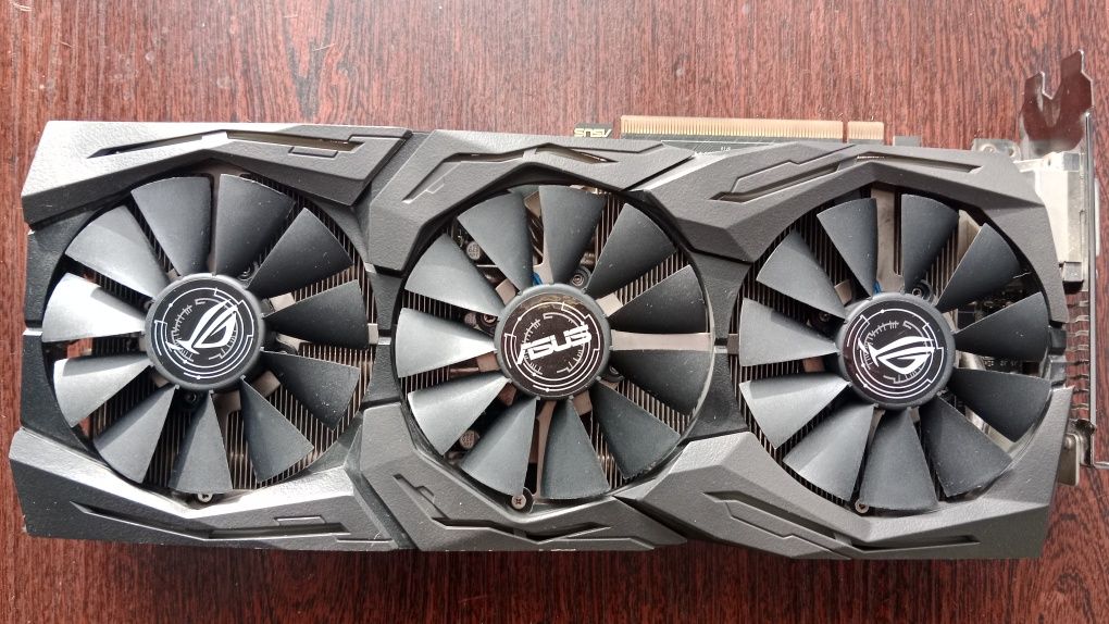 GTX 1060 6GB Asus ROG