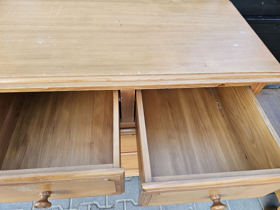 Solidna komoda sosnowa